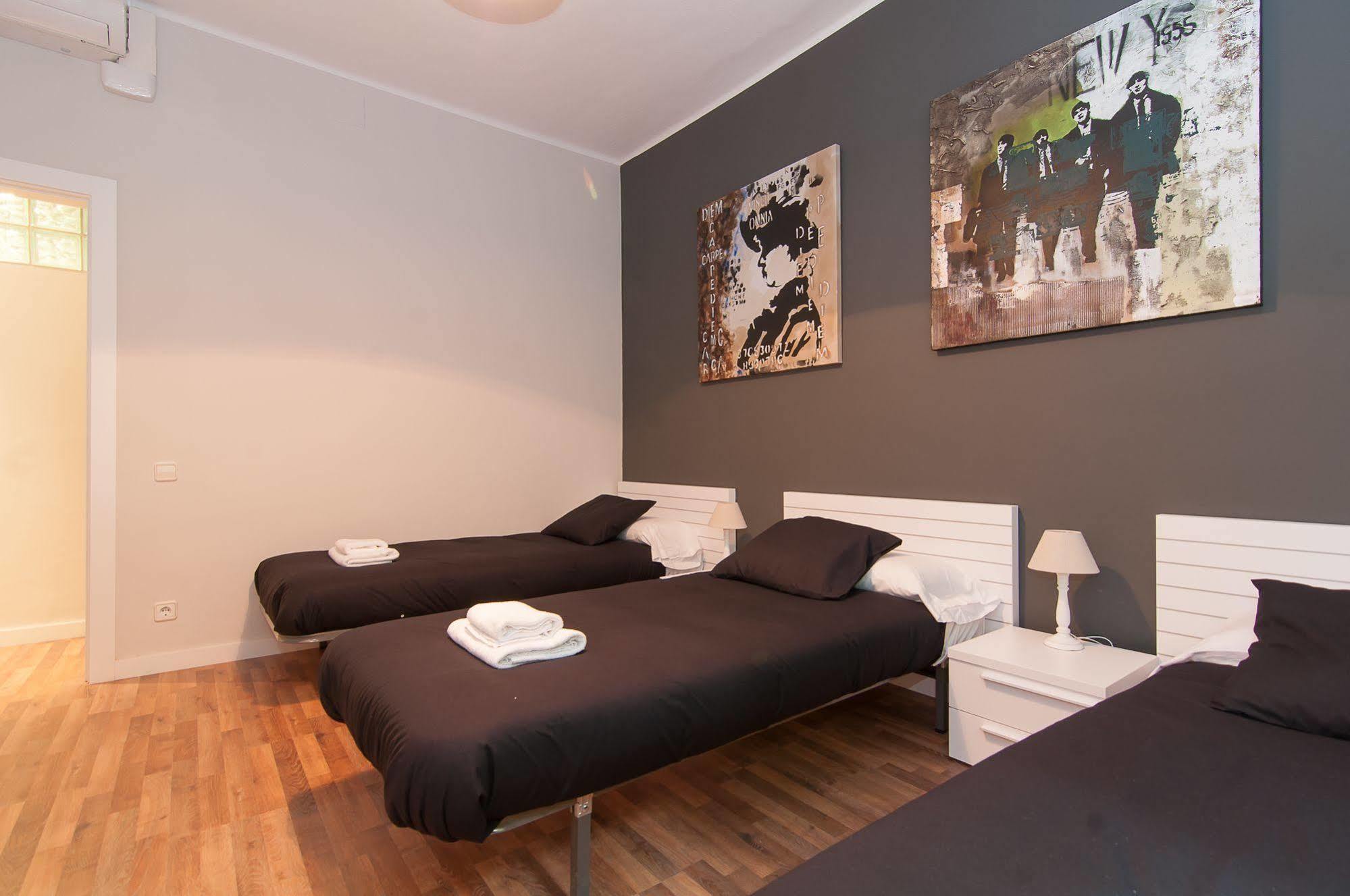 Bbarcelona Apartments Gaudi Avenue Flats Εξωτερικό φωτογραφία